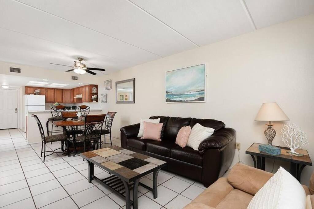 2 Bed 2 Bath Condo By Beach With Resort Pool South Padre Island Exteriér fotografie