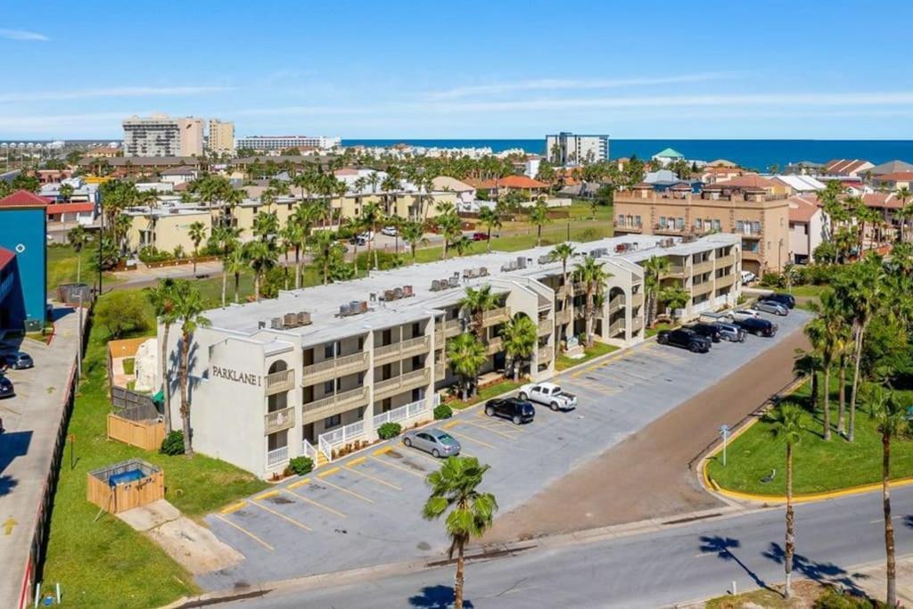 2 Bed 2 Bath Condo By Beach With Resort Pool South Padre Island Exteriér fotografie