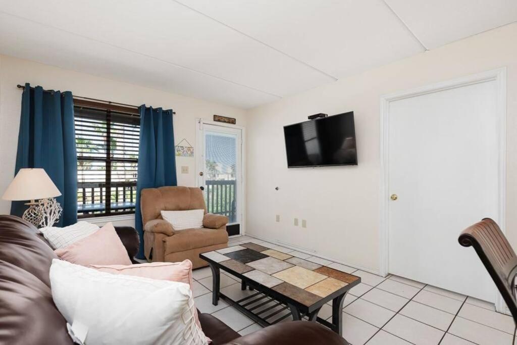 2 Bed 2 Bath Condo By Beach With Resort Pool South Padre Island Exteriér fotografie
