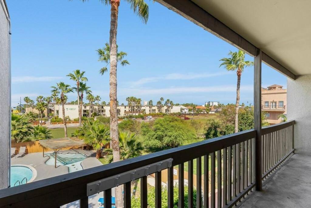 2 Bed 2 Bath Condo By Beach With Resort Pool South Padre Island Exteriér fotografie